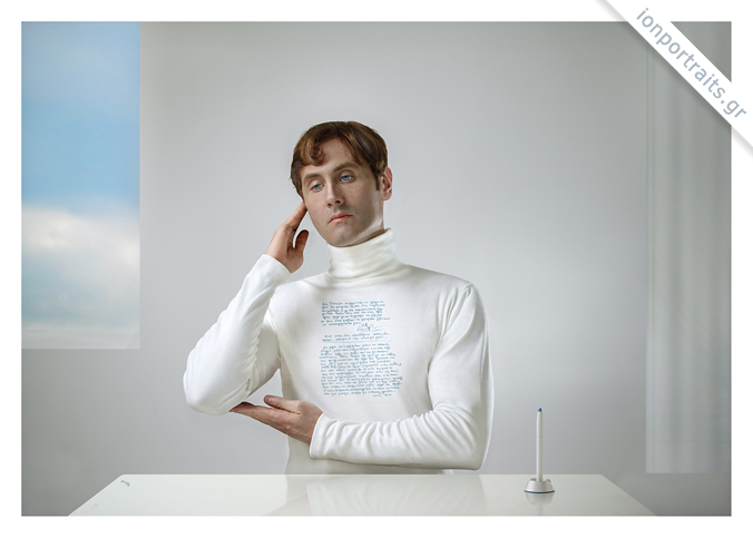 "Selfportrait without parrot".